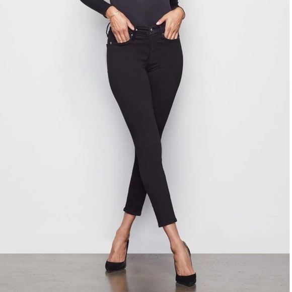 Good American Denim - GOOD AMERICAN Good Legs Skinny Jeans